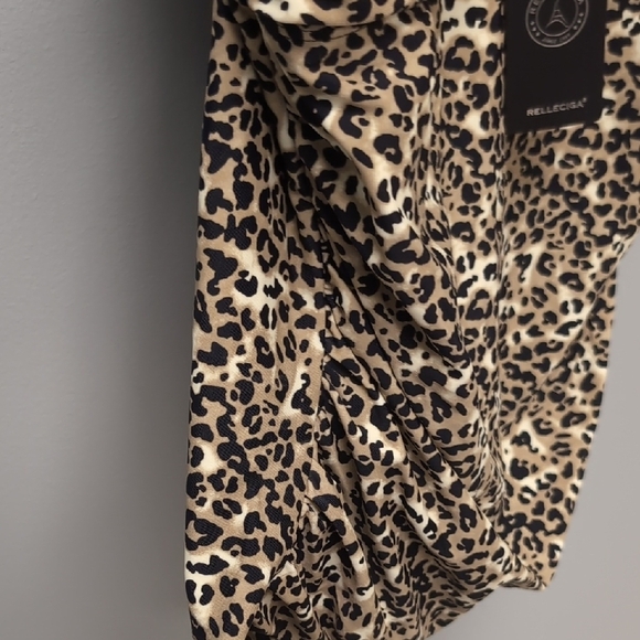 Relleciga Leopard Print Tankini. Size Medium. NWT - Picture 7 of 9